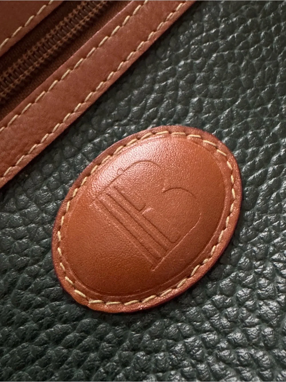 Green Pebbled Leather Crossbody Bag, Tan trim, authentic Braciano Italy classic